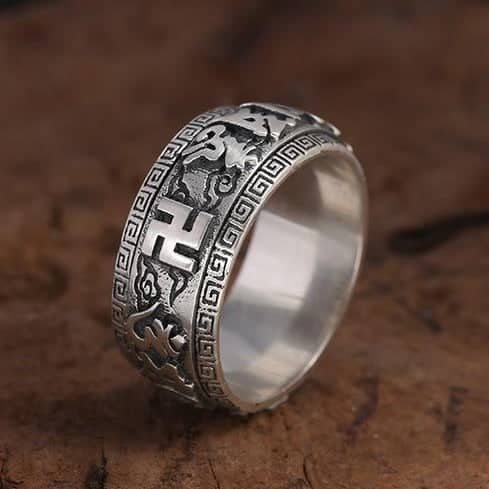 Antistressring <Br>Buddhistiskt Hakkors (Silver)
